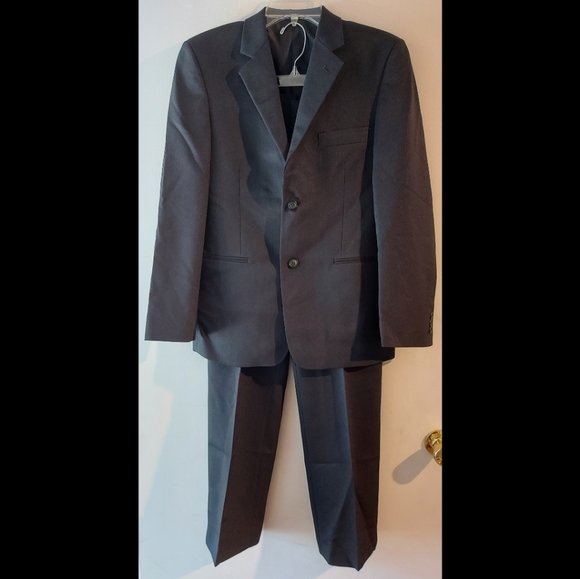 Robert Allan 2 pce suit, EUC, size 16 - Picture 1 of 6